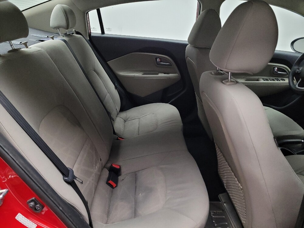 2017 Kia Rio in Fresno, CA 93726 - 18087748 19