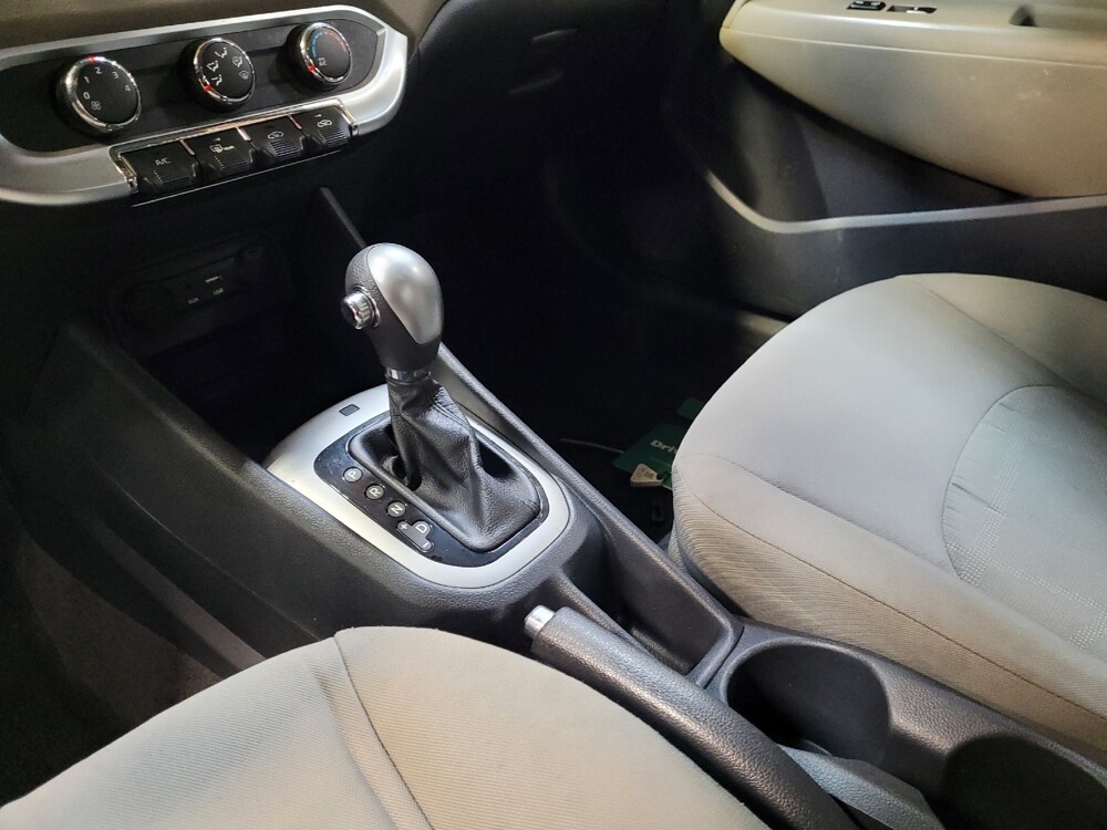 2017 Kia Rio in Fresno, CA 93726 - 18087748 26