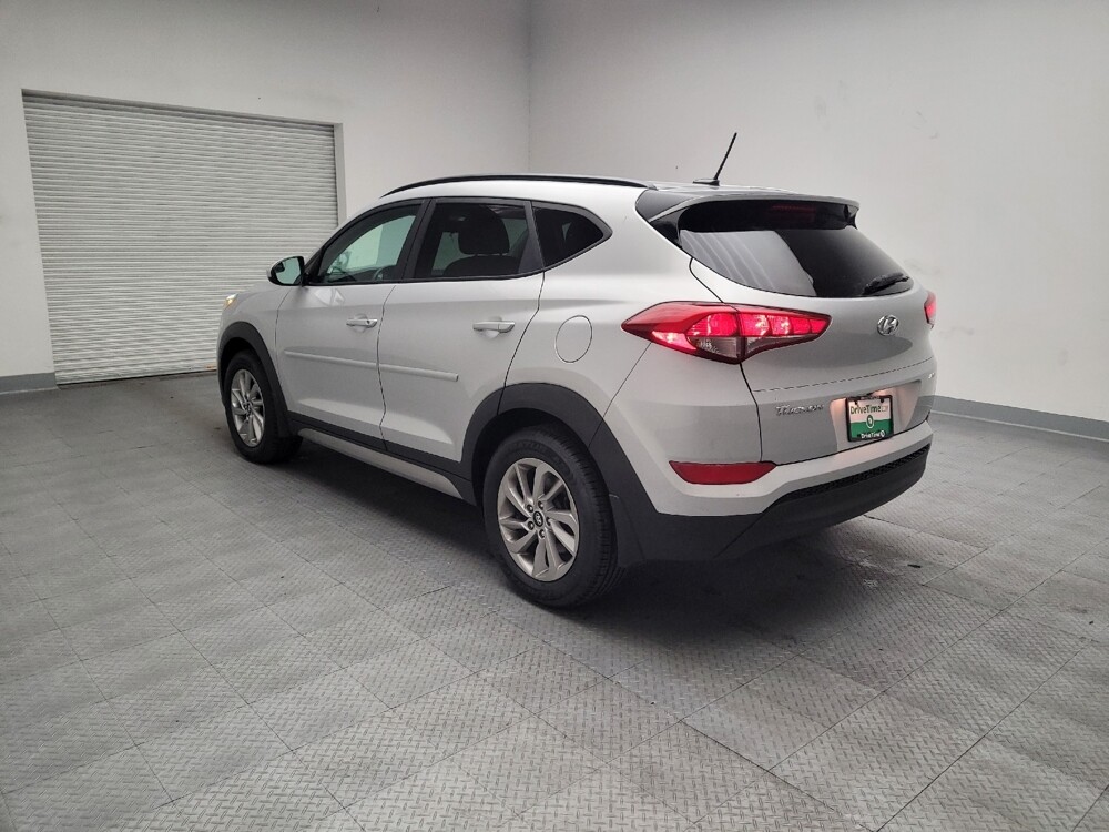 2017 Hyundai Tucson in Downey, CA 90241 - 18087749 5