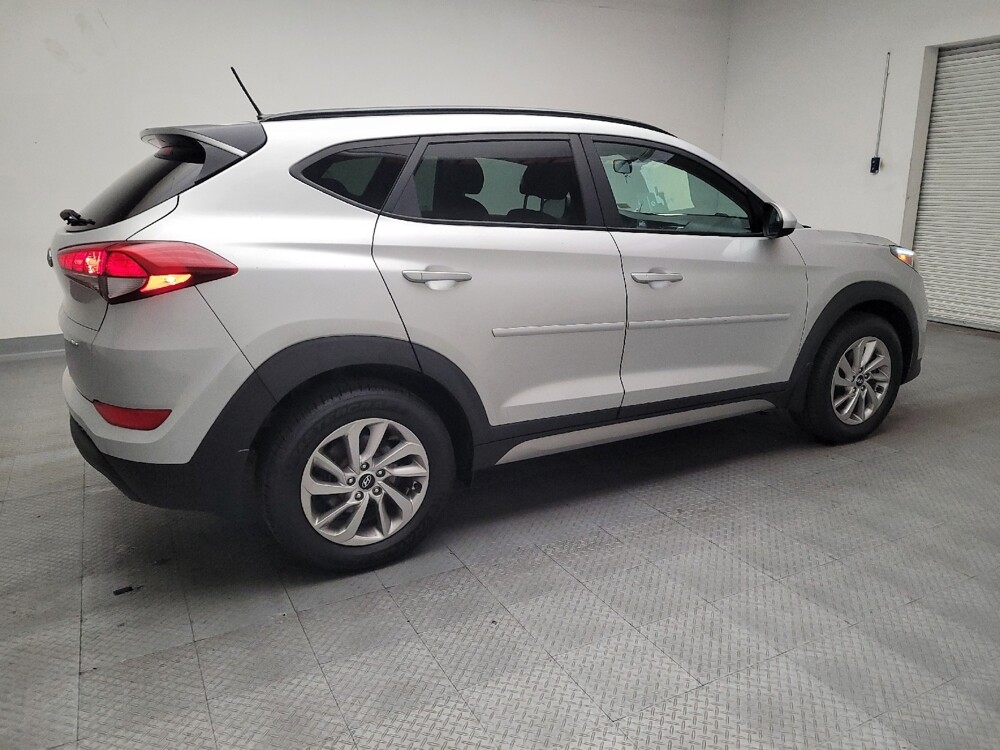 2017 Hyundai Tucson in Downey, CA 90241 - 18087749 10