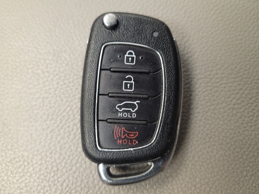 2017 Hyundai Tucson in Downey, CA 90241 - 18087749 32