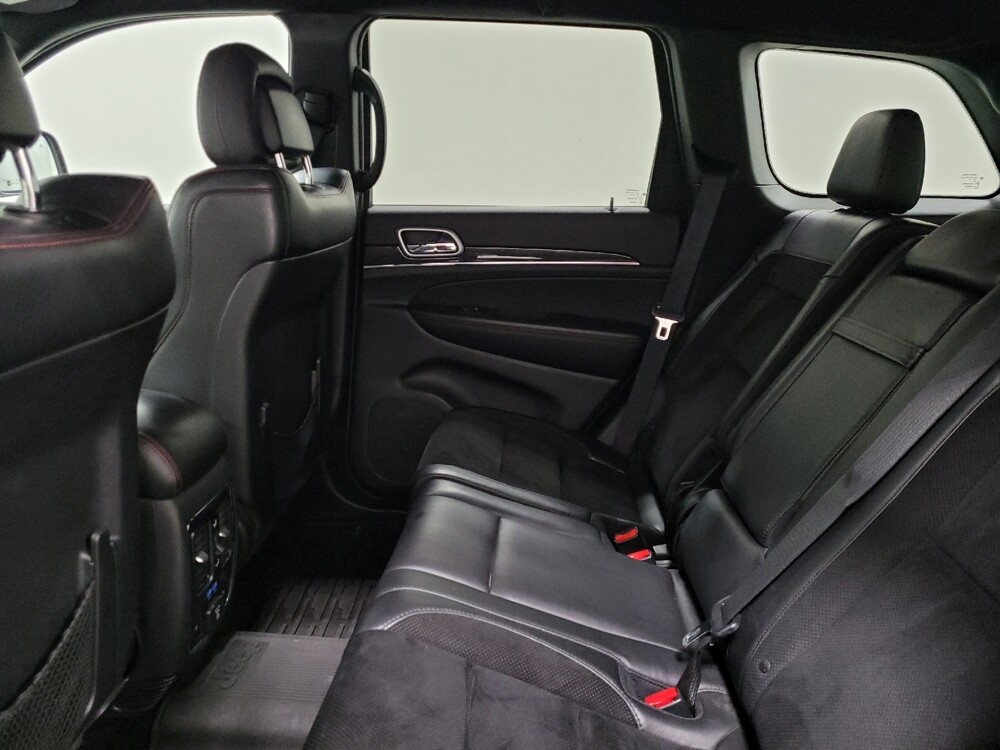 2017 Jeep Grand Cherokee in Plymouth Meeting, PA 19462 - 18087750 18