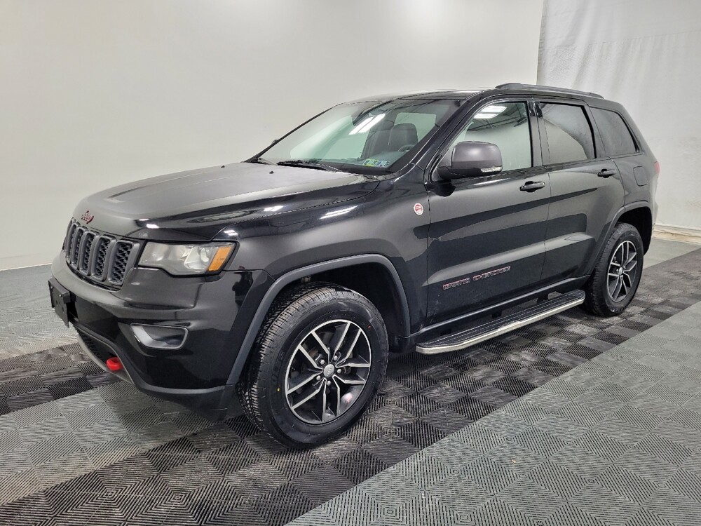 2017 Jeep Grand Cherokee in Plymouth Meeting, PA 19462 - 18087750 2