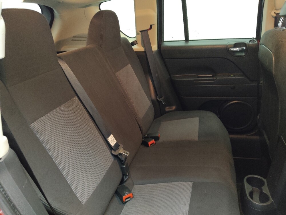 2014 Jeep Compass in Birmingham, AL 35215 - 18087760 19