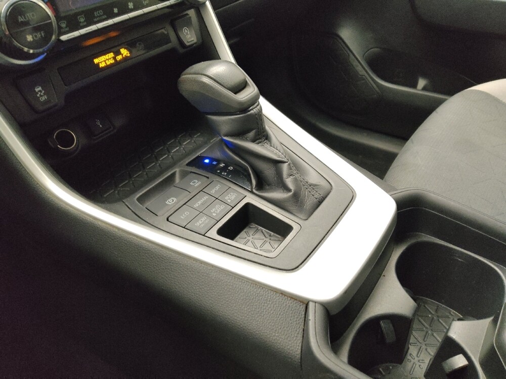 2021 Toyota RAV4 in Midlothian, IL 60445 - 18087762 26