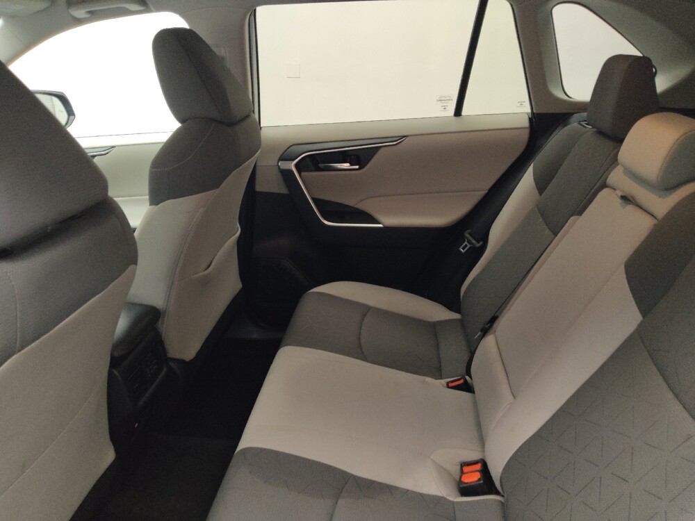 2021 Toyota RAV4 in Midlothian, IL 60445 - 18087762 18