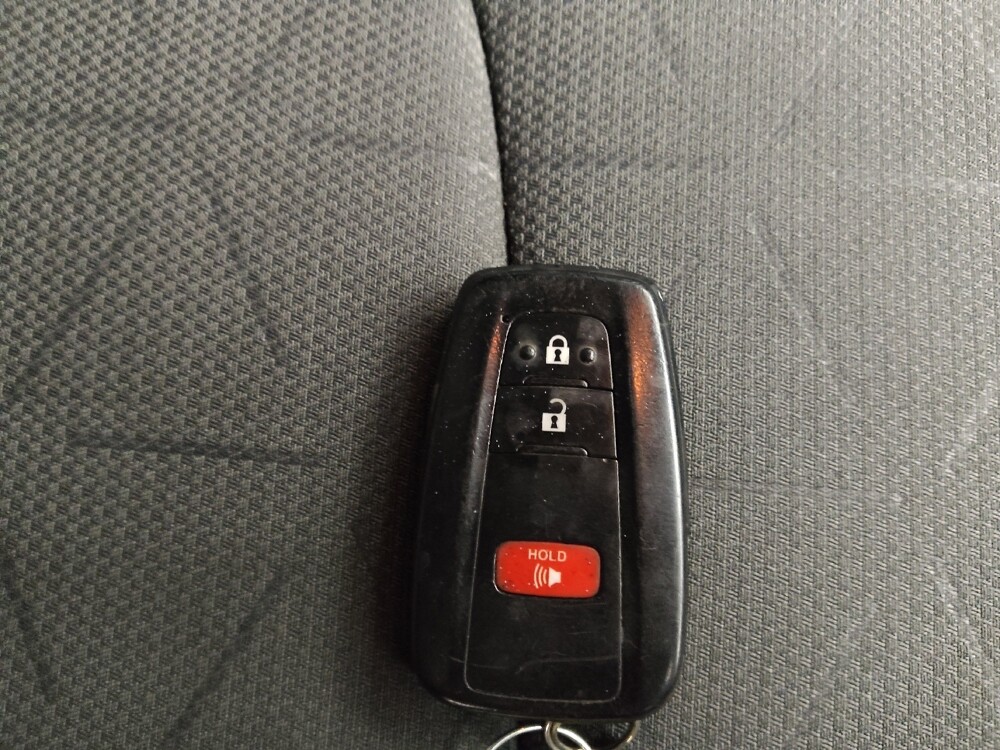 2021 Toyota RAV4 in Midlothian, IL 60445 - 18087762 32