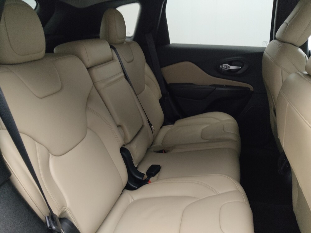 2016 Jeep Cherokee in Macon, GA 31210 - 18087767 19