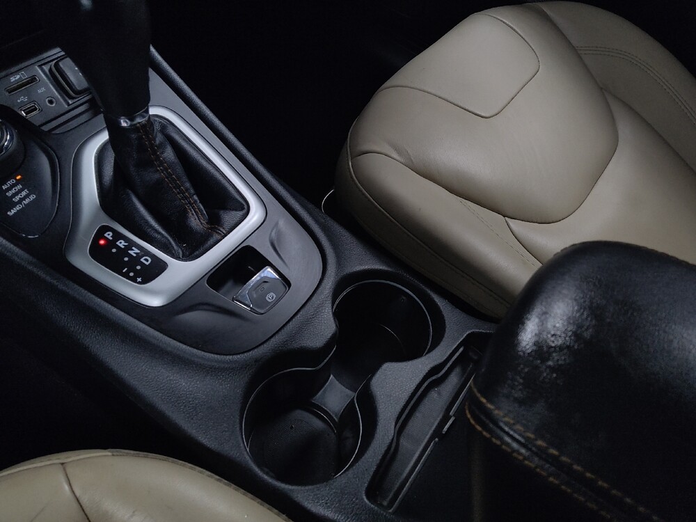 2016 Jeep Cherokee in Macon, GA 31210 - 18087767 26