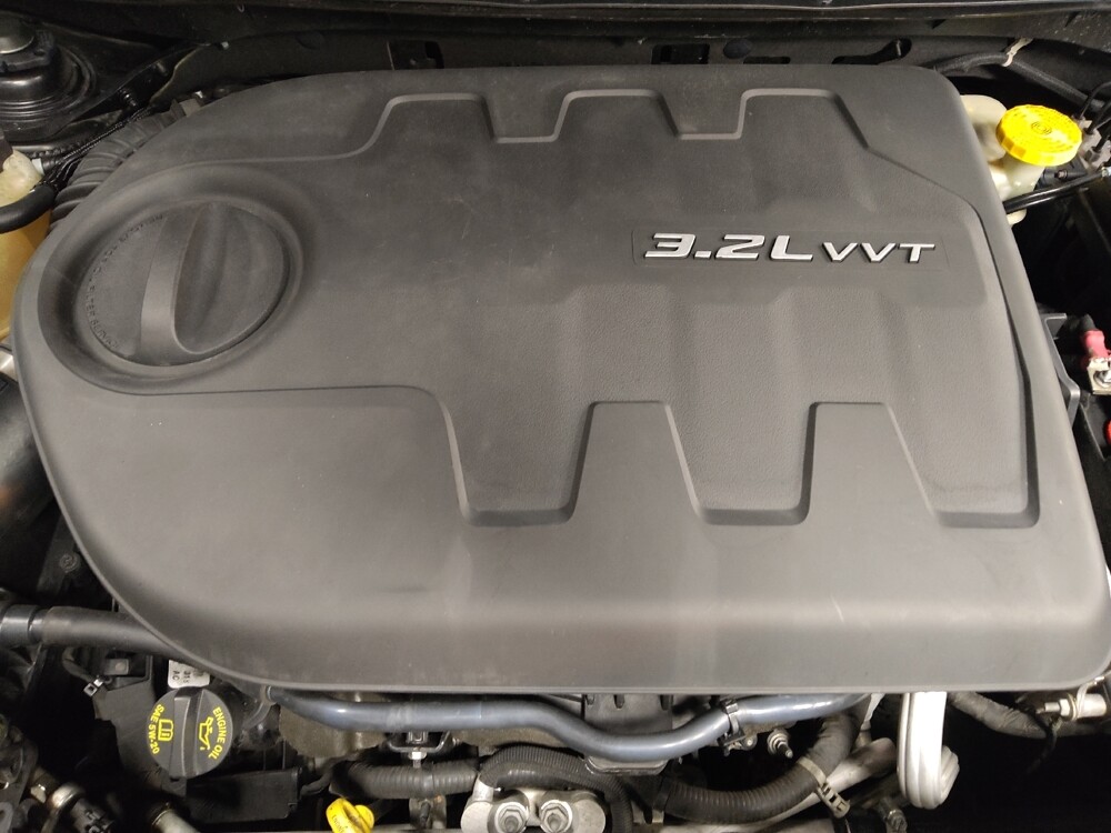 2014 Jeep Cherokee in Morrow, GA 30260 - 18087775 30