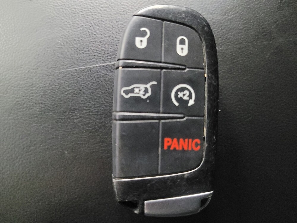 2020 Jeep Grand Cherokee in Conyers, GA 30094 - 18087776 32