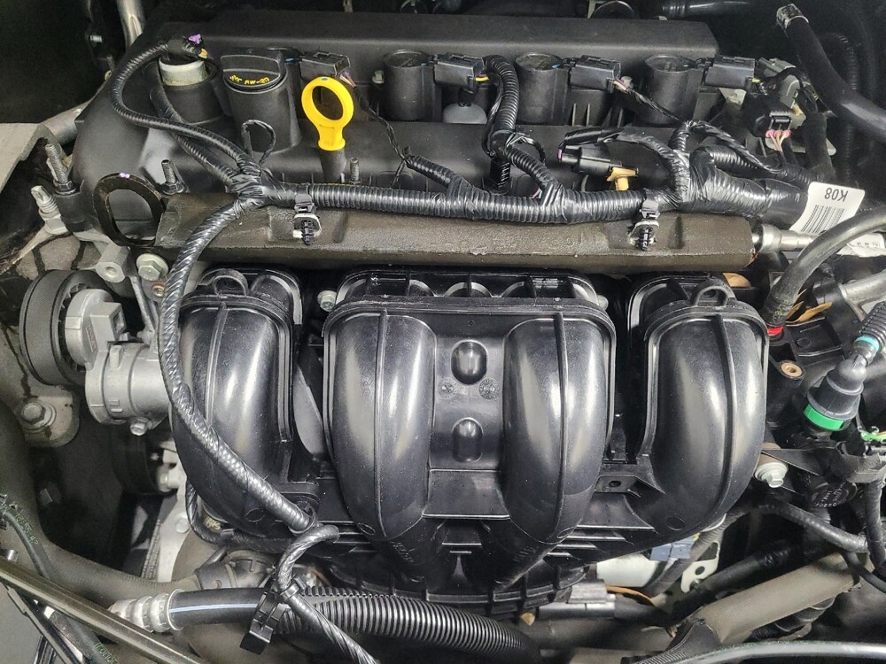 2018 Ford Escape in Macon, GA 31210 - 18087779 30