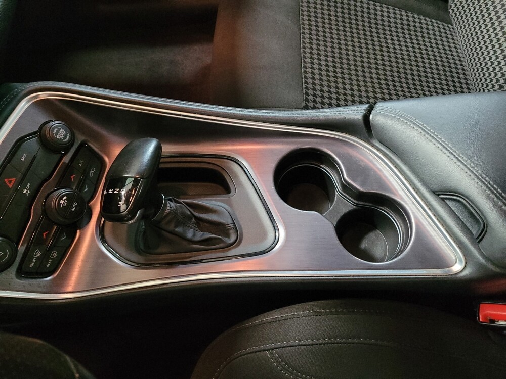 2016 Dodge Challenger in Round Rock, TX 78664 - 18087793 26