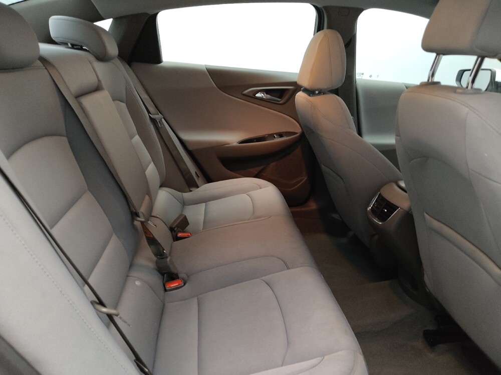 2022 Chevrolet Malibu in Lubbock, TX 79424 - 18087794 19