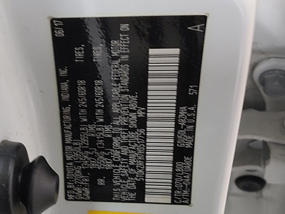 2017 Toyota Highlander in El Paso, TX 79907 - 18087800 33