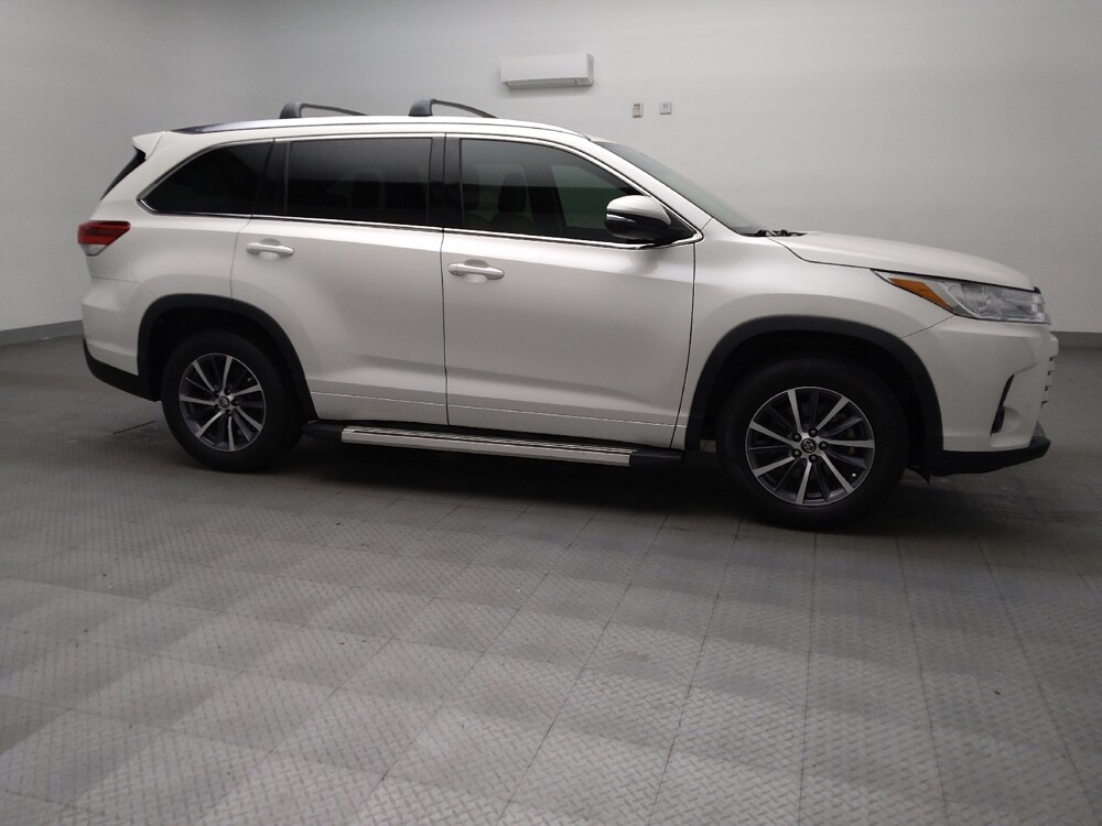 2017 Toyota Highlander in El Paso, TX 79907 - 18087800 11