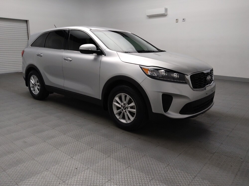 2019 Kia Sorento in Plano, TX 75074 - 18087801 13