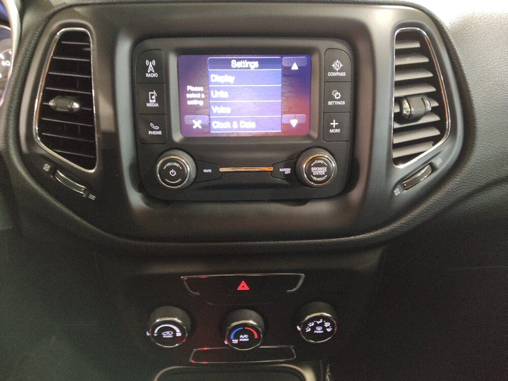 2018 Jeep Compass in Lewisville, TX 75067 - 18087802 25