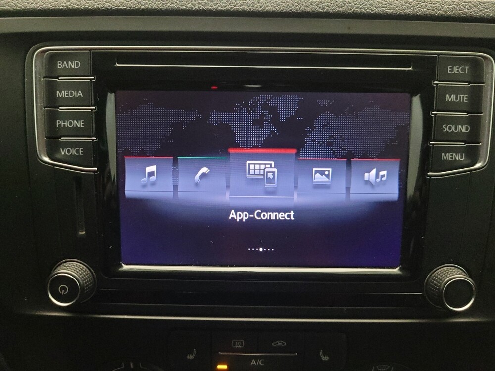 2017 Volkswagen Jetta in Tucson, AZ 85705 - 18087804 25