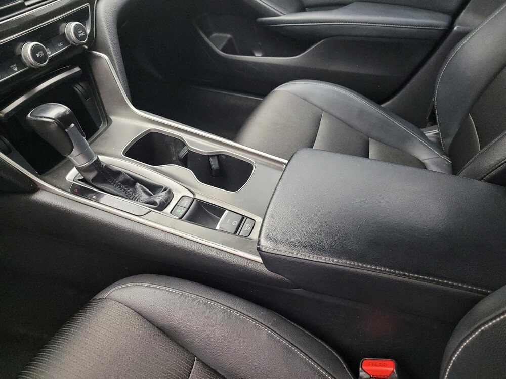 2018 Honda Accord in Chesapeake, VA 23320 - 18087806 26