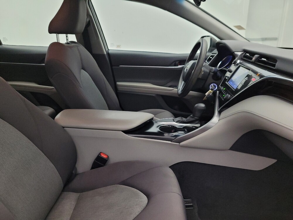 2018 Toyota Camry in Mesa, AZ 85210 - 18087808 21