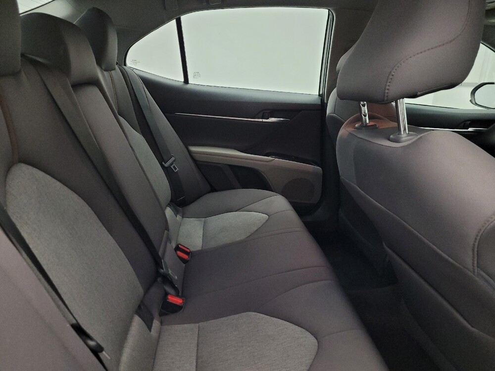 2018 Toyota Camry in Mesa, AZ 85210 - 18087808 19