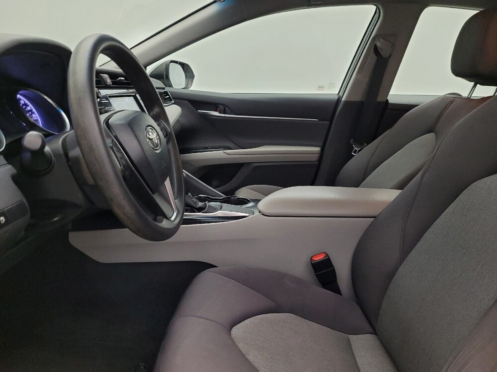 2018 Toyota Camry in Mesa, AZ 85210 - 18087808 17