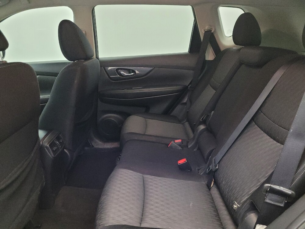 2017 Nissan Rogue in Glendale, AZ 85301 - 18087810 18