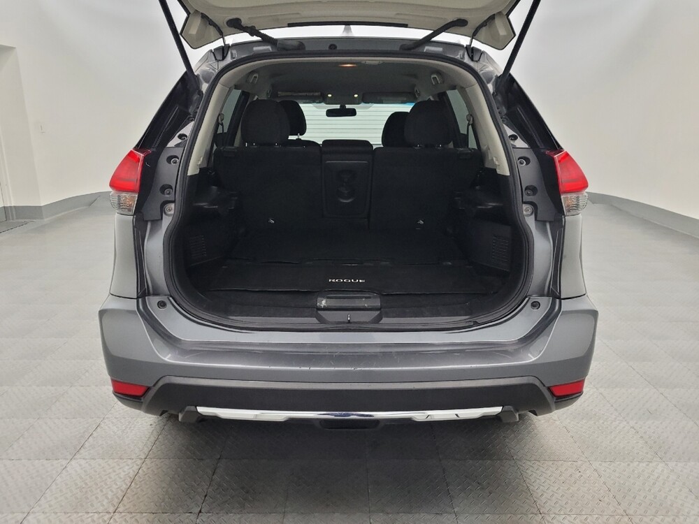 2017 Nissan Rogue in Glendale, AZ 85301 - 18087810 29