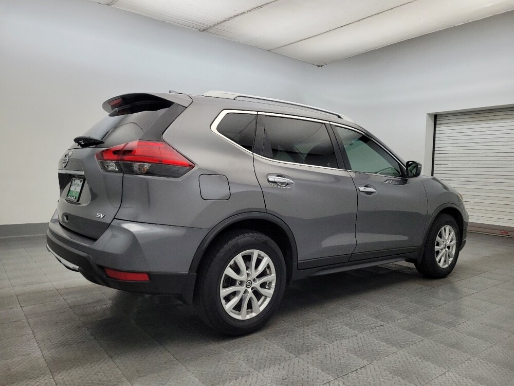 2017 Nissan Rogue in Glendale, AZ 85301 - 18087810 10