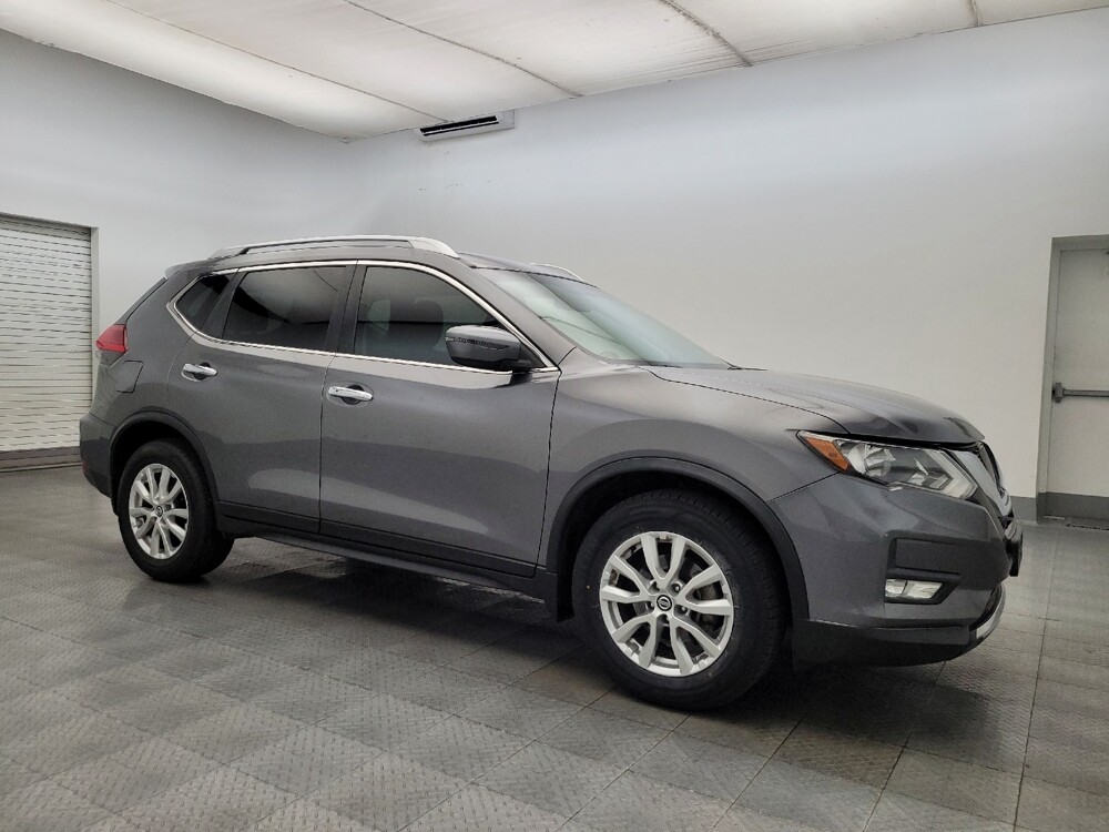 2017 Nissan Rogue in Glendale, AZ 85301 - 18087810 11