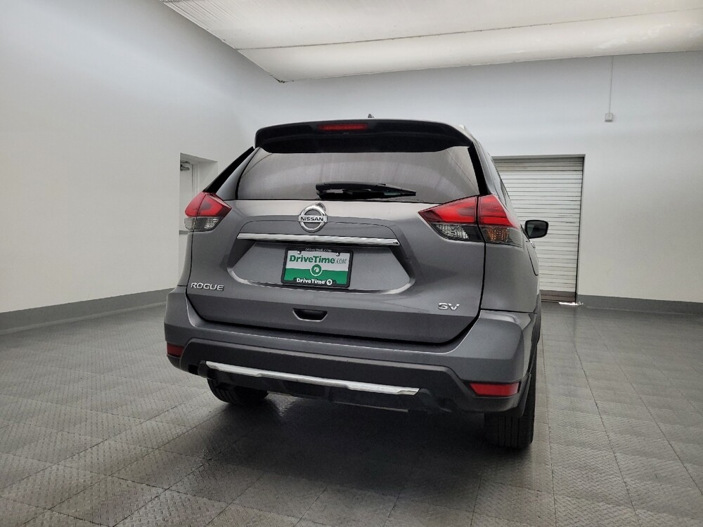 2017 Nissan Rogue in Glendale, AZ 85301 - 18087810 7
