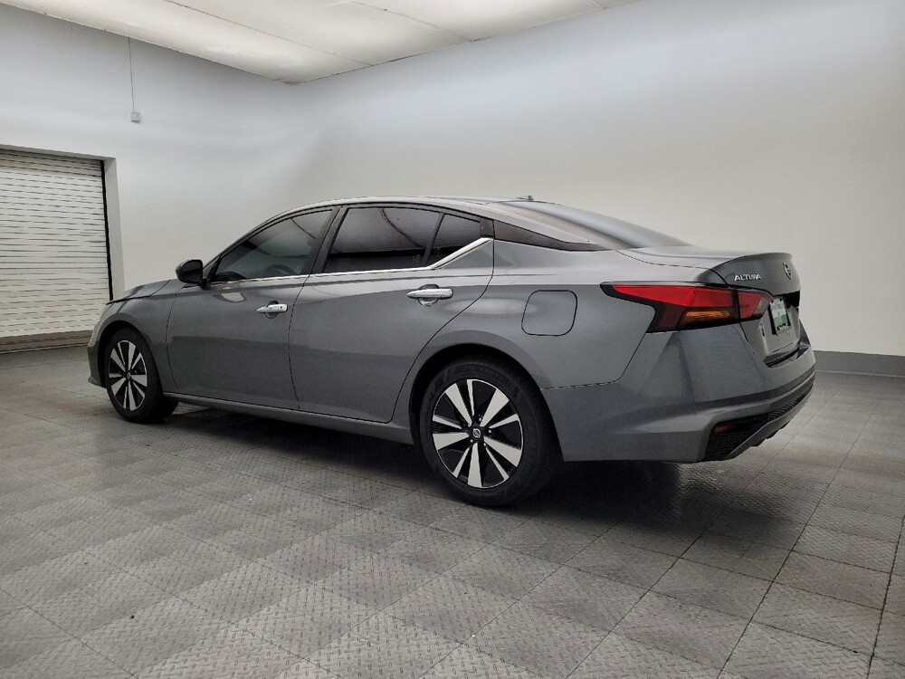 2022 Nissan Altima in Phoenix, AZ 85015 - 18087811 3