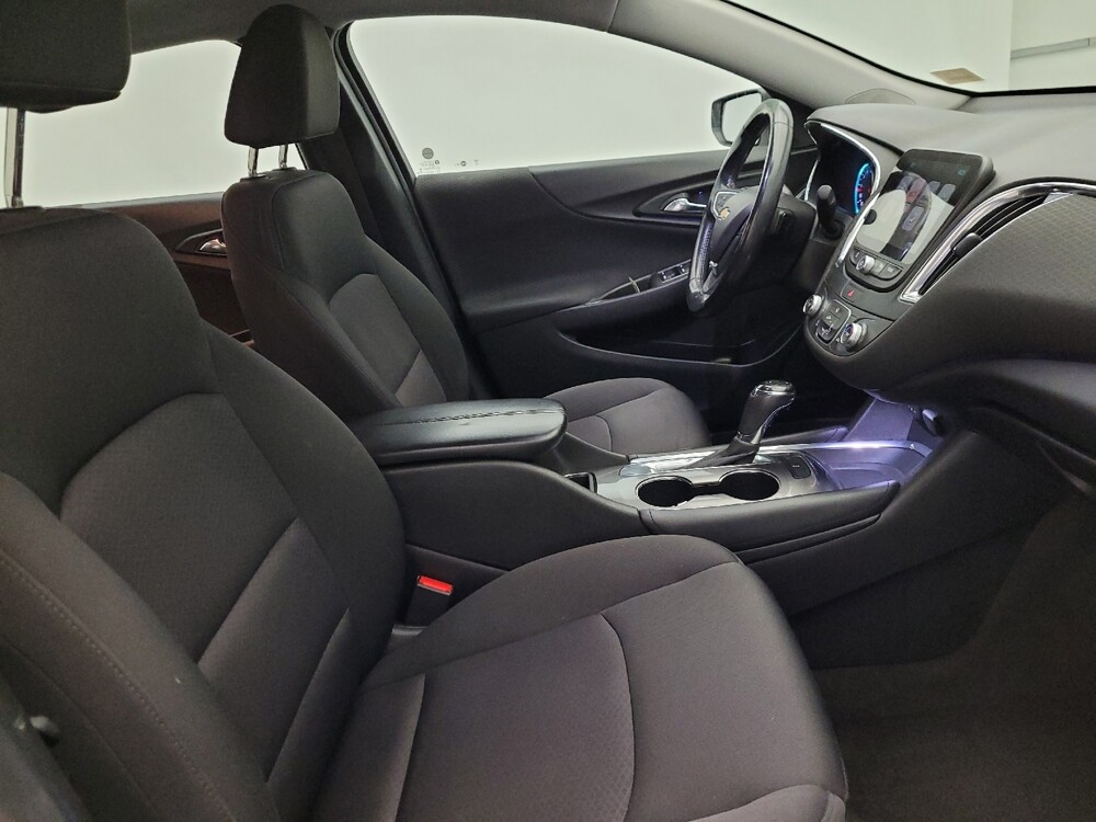 2018 Chevrolet Malibu in Albuquerque, NM 87123 - 18087813 21