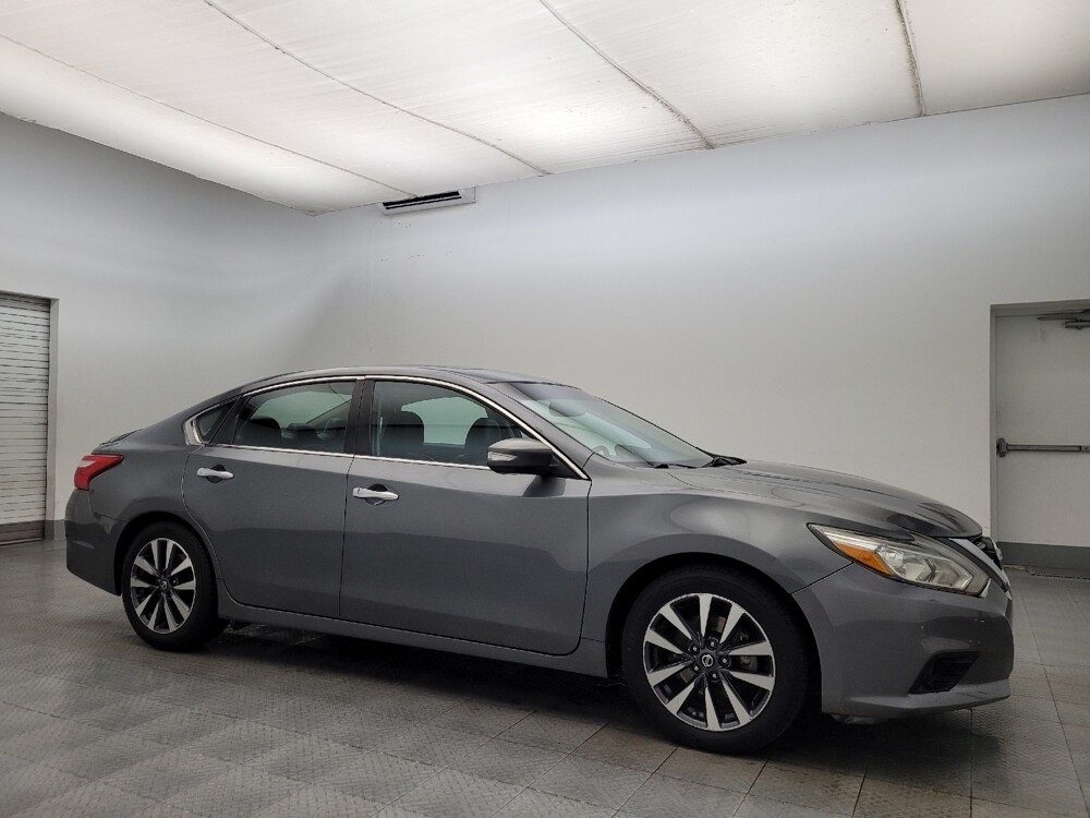 2017 Nissan Altima in Mesa, AZ 85210 - 18087815 11
