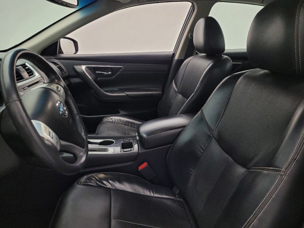 2017 Nissan Altima in Mesa, AZ 85210 - 18087815 17