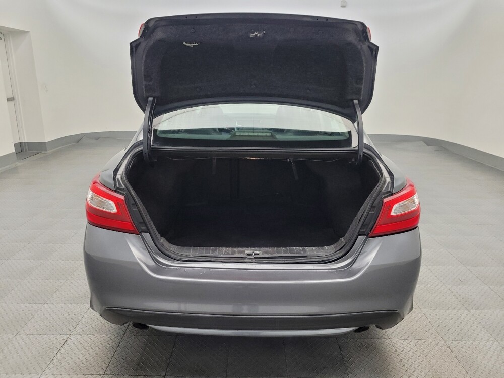 2017 Nissan Altima in Mesa, AZ 85210 - 18087815 29