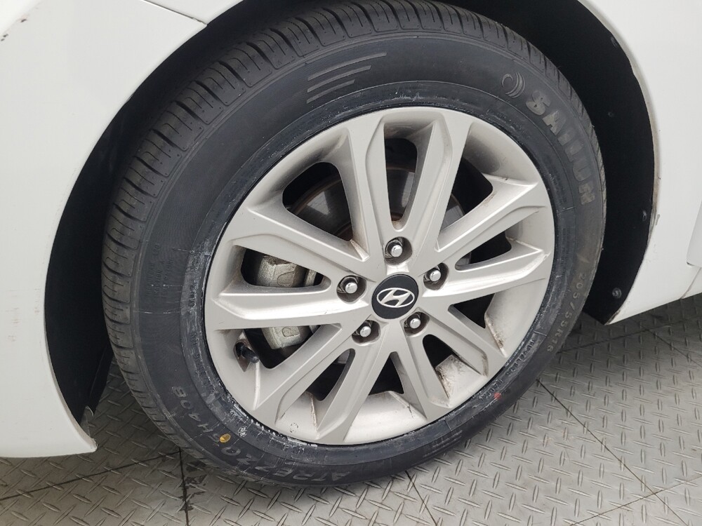 2015 Hyundai Elantra in Albuquerque, NM 87123 - 18087817 31