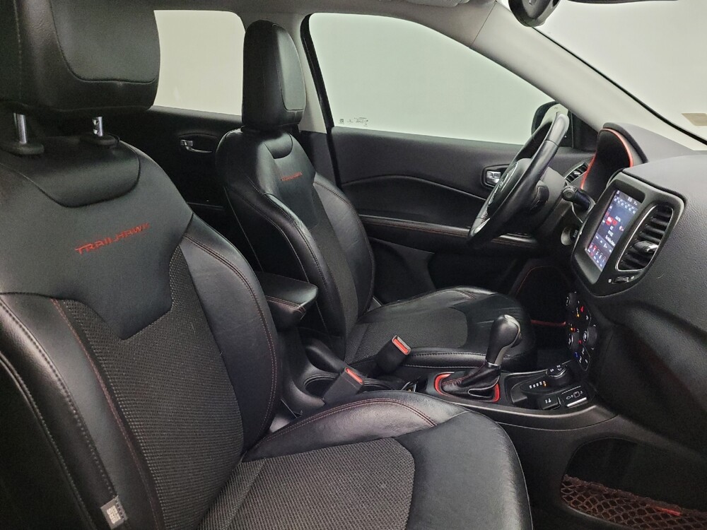 2018 Jeep Compass in Mesa, AZ 85210 - 18087819 21