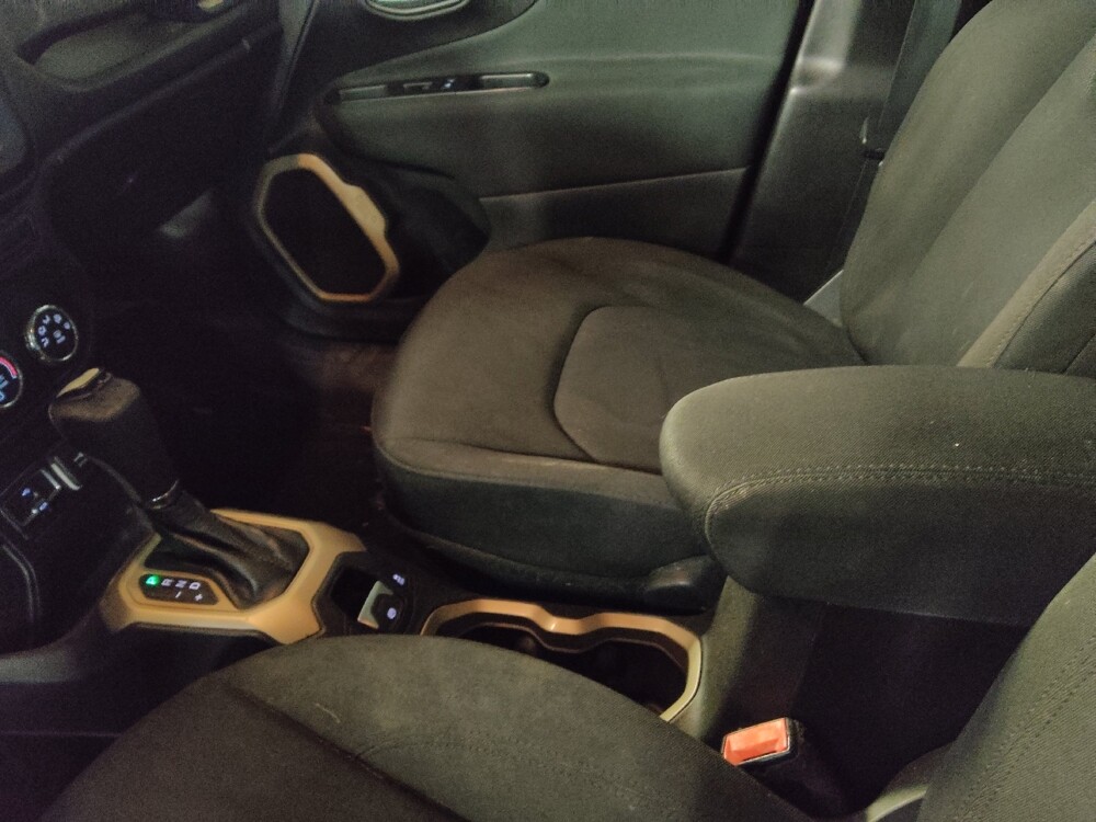 2015 Jeep Renegade in Macon, GA 31210 - 18087821 26