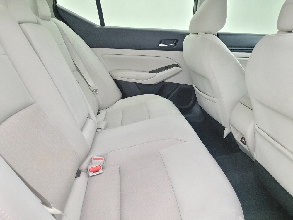 2019 Nissan Altima in Macon, GA 31210 - 18087822 19