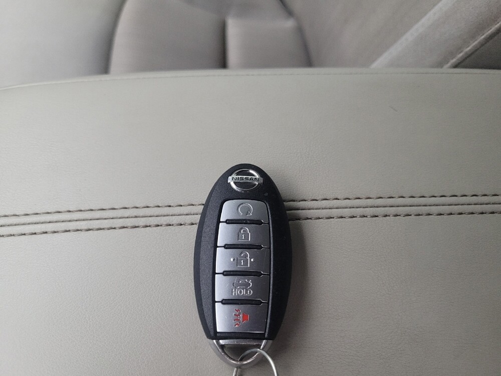 2019 Nissan Altima in Macon, GA 31210 - 18087822 32