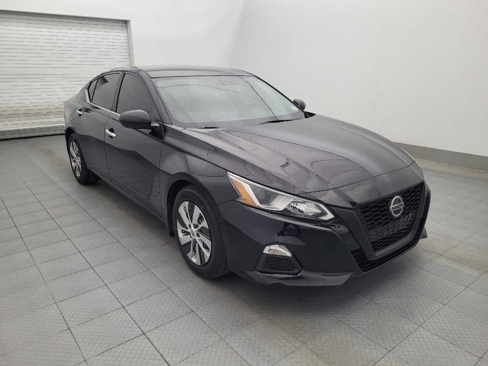 2019 Nissan Altima in Macon, GA 31210 - 18087822 13