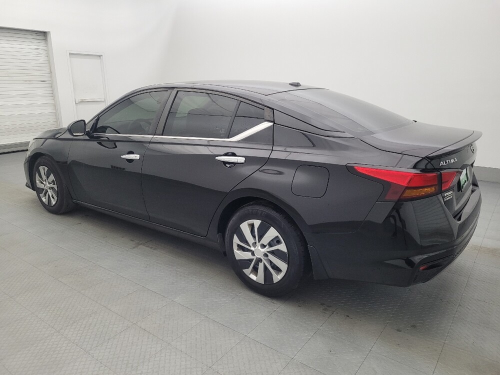 2019 Nissan Altima in Macon, GA 31210 - 18087822 3