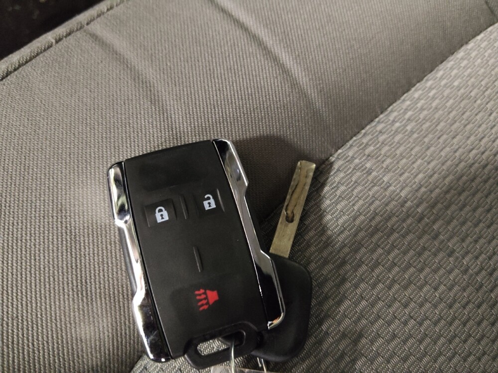 2015 Chevrolet Colorado in Bradenton, FL 34207 - 18087823 32