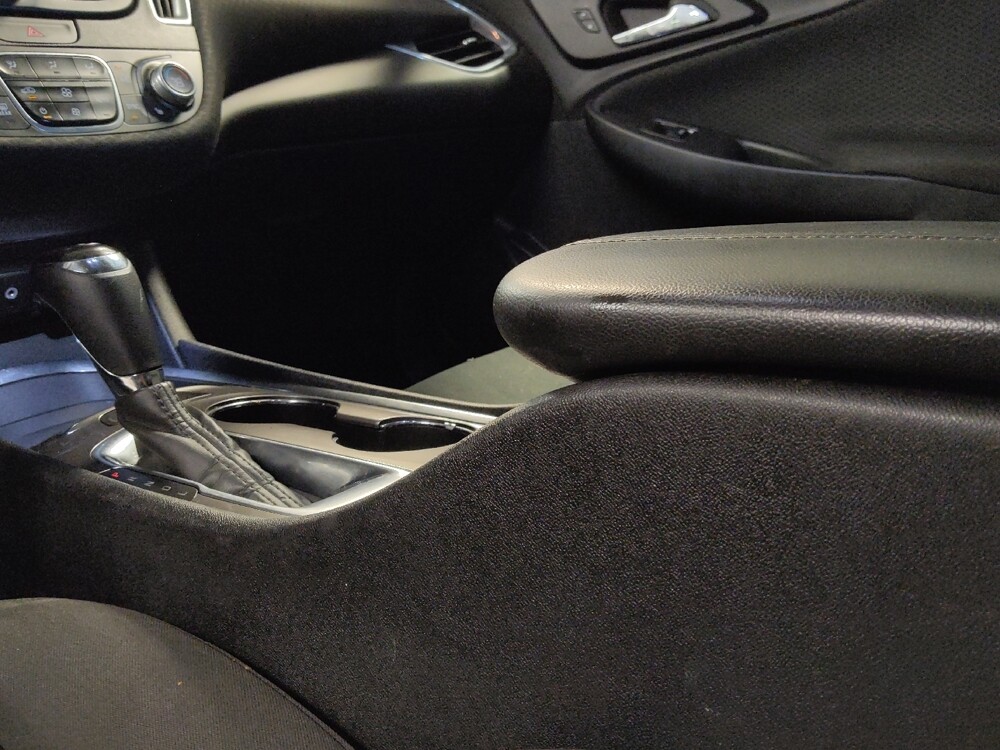 2019 Chevrolet Malibu in Tallahassee, FL 32304 - 18087825 26