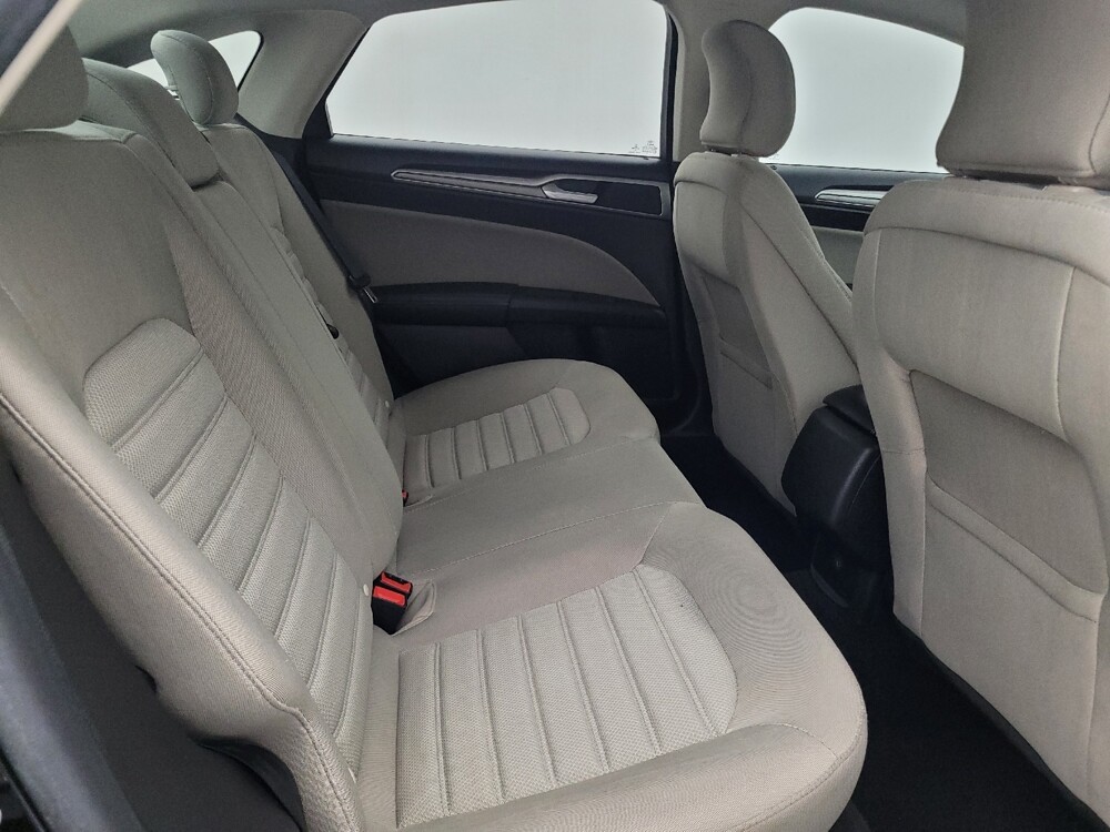 2019 Ford Fusion in Tallahassee, FL 32304 - 18087834 19