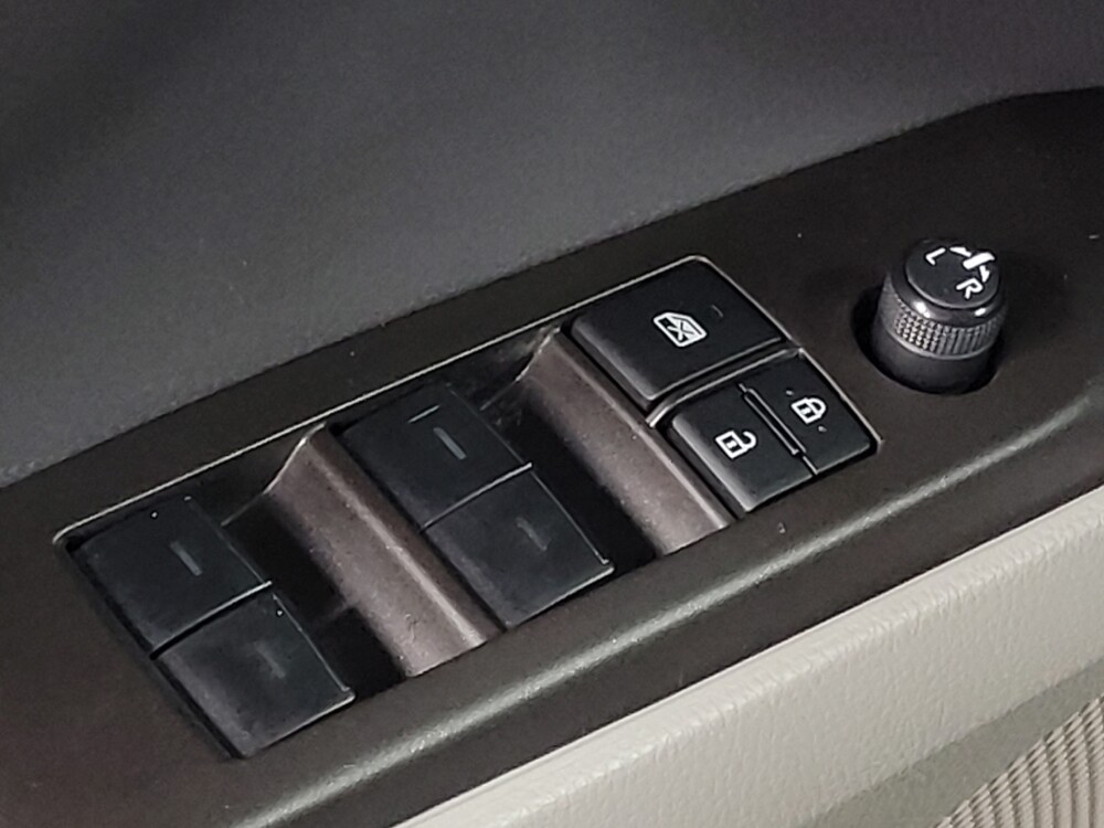 2022 Toyota Camry in Morrow, GA 30260 - 18087837 27