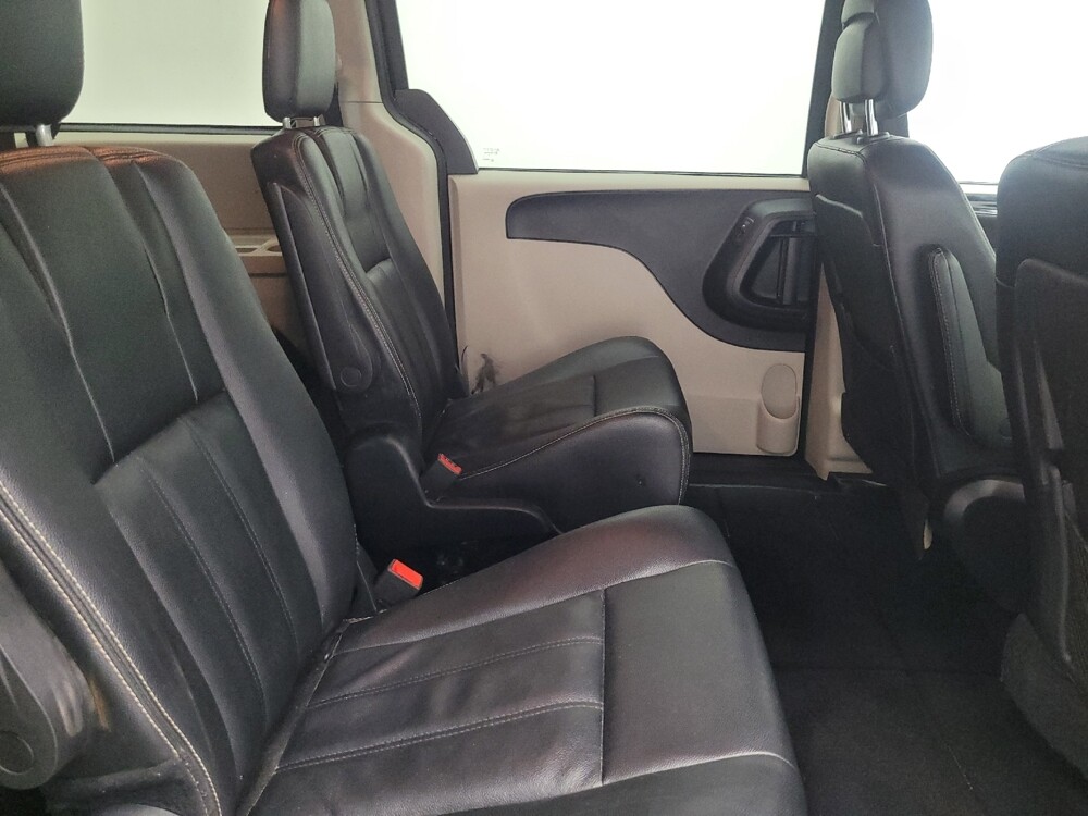 2019 Dodge Grand Caravan in Las Vegas, NV 89102 - 18087842 19