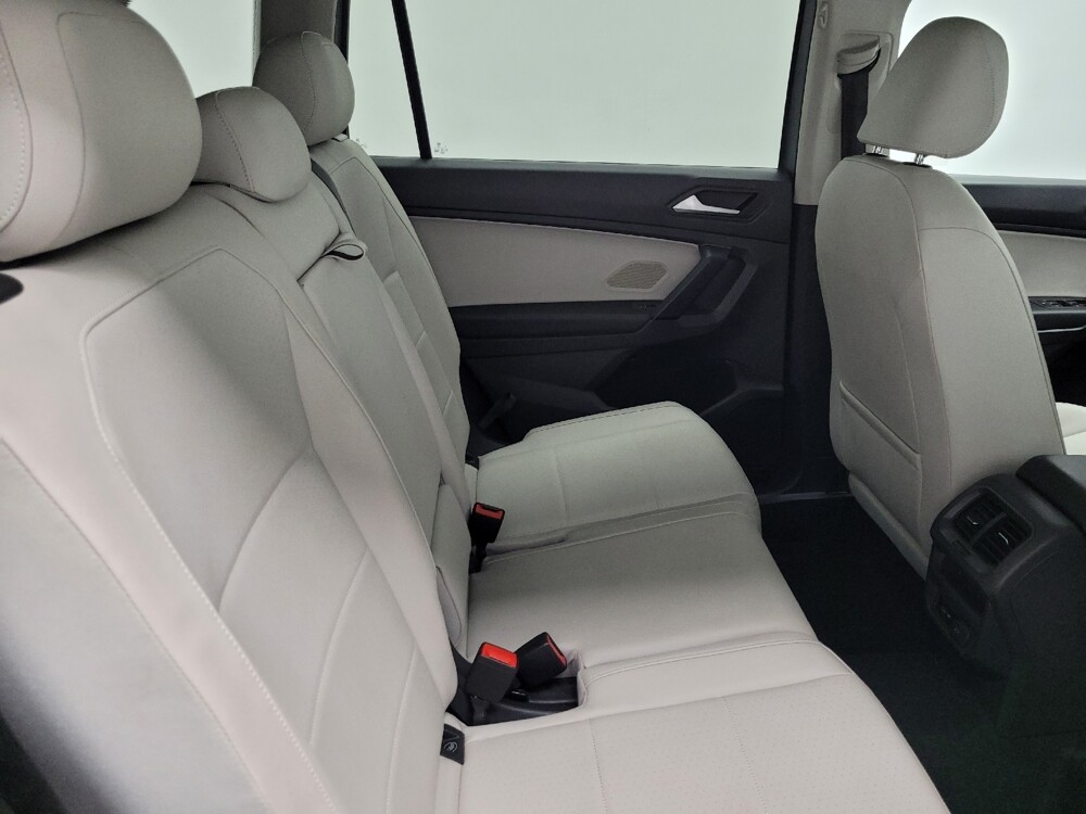 2019 Volkswagen Tiguan in Las Vegas, NV 89104 - 18087844 19